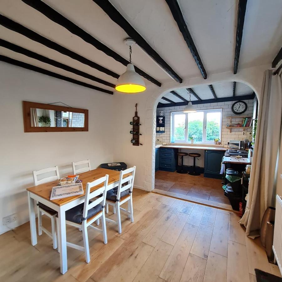 Old Road Cottage Pet Friendly Outdoors Beaches Neath Dış mekan fotoğraf