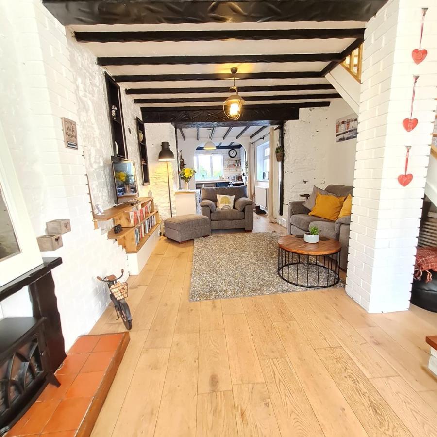 Old Road Cottage Pet Friendly Outdoors Beaches Neath Dış mekan fotoğraf